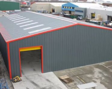 Global Supply Prefabricated Steel Structure Warehouse Industrial Workshop Frame Customizable Size Weather-Resistant Anti-Corrosive Logistics Centers Manufacturing Plants Commercial Storage Solution